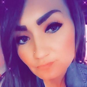 Meet your Posher, Kara